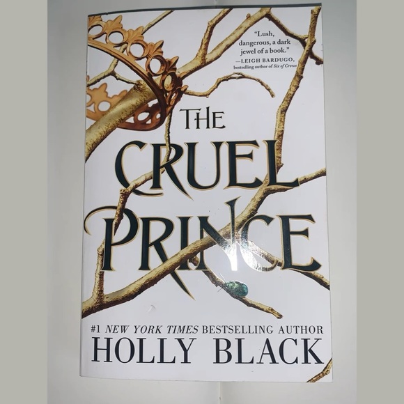 the cruel prince Other - I haven’t read the book. Don’t plan to. :) BRAND NEW!!
